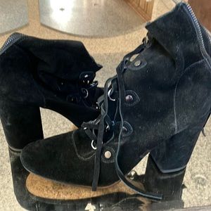 3 inch bolt he’ll Lisa booties